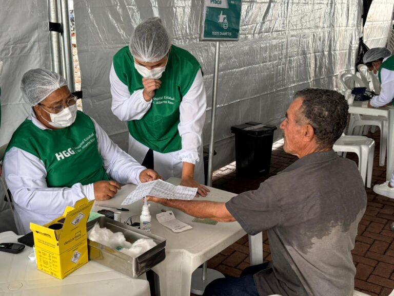 Saúde na Praça de Carnaval reforça cuidados durante os dias de folia