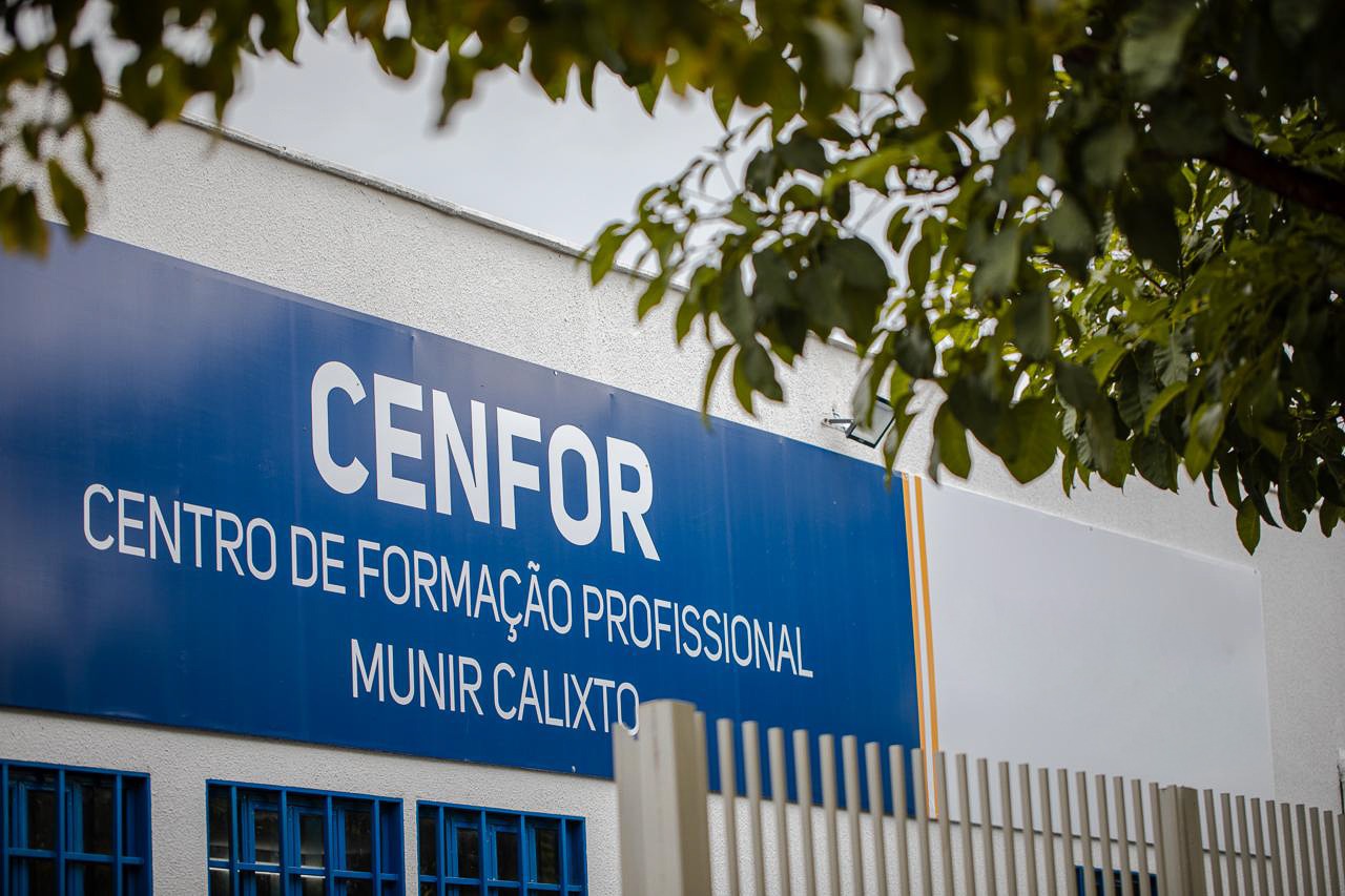 Prefeitura de Anápolis abre inscrições para curso gratuito de inclusão digital para pessoas com 60 anos ou maisRedação