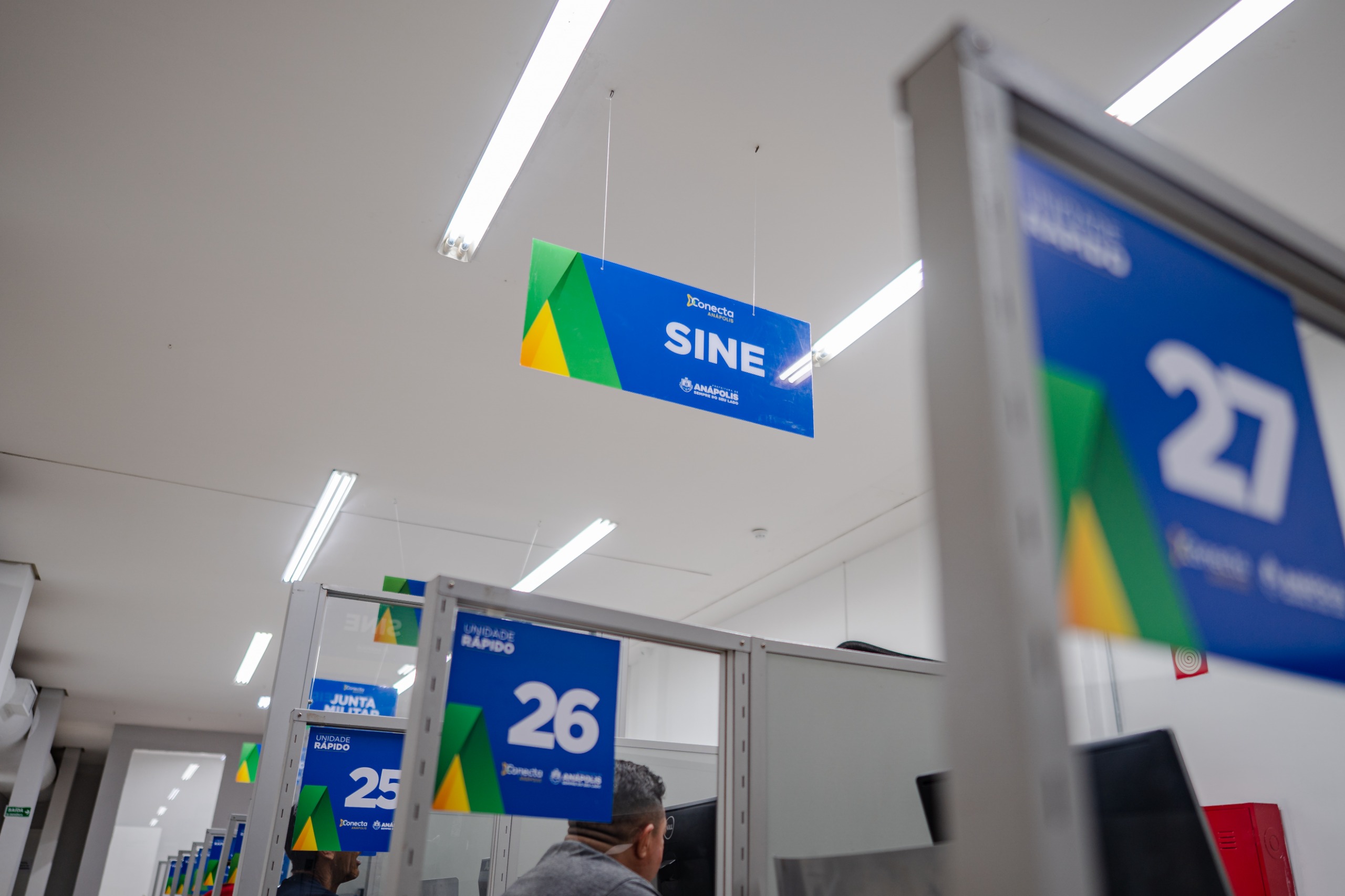 SINE ANÁPOLIS COMEÇA A SEMANA COM 538 OPORTUNIDADES DE EMPREGO