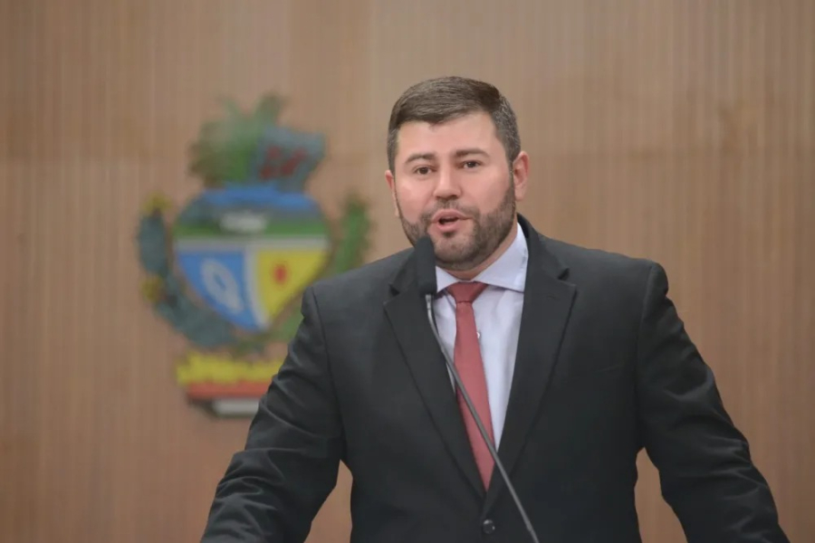 Deputado Amilton Filho morre aos 41 anos em acidente na BR-050