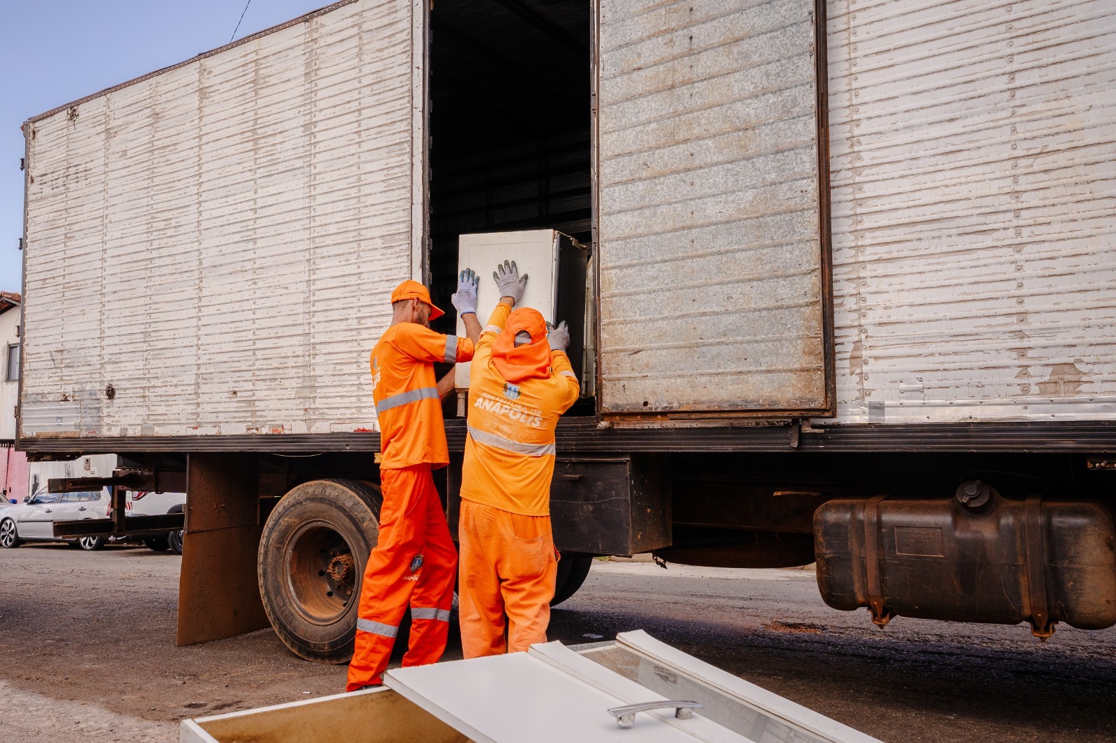 Cata-treco atende mais de 40 bairros de Anápolis nesta semana